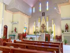 So sieht es im Inneren der Kirche aus - die im Bericht erwähnten Vögel konnte Br. Kletus jedoch nicht im Bild festhalten